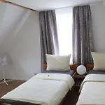Koenig Guest house 3*